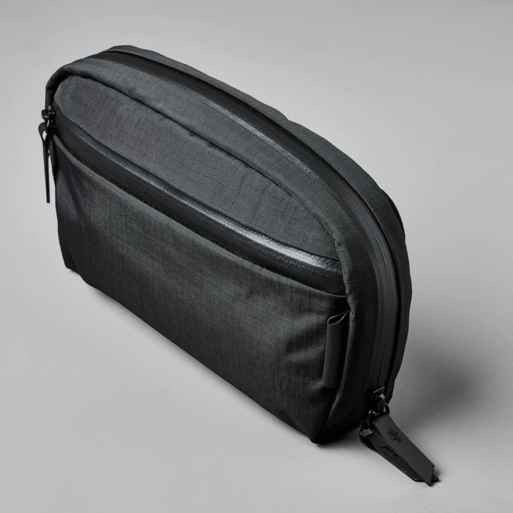 ALPAKA Toiletry Bag - Black