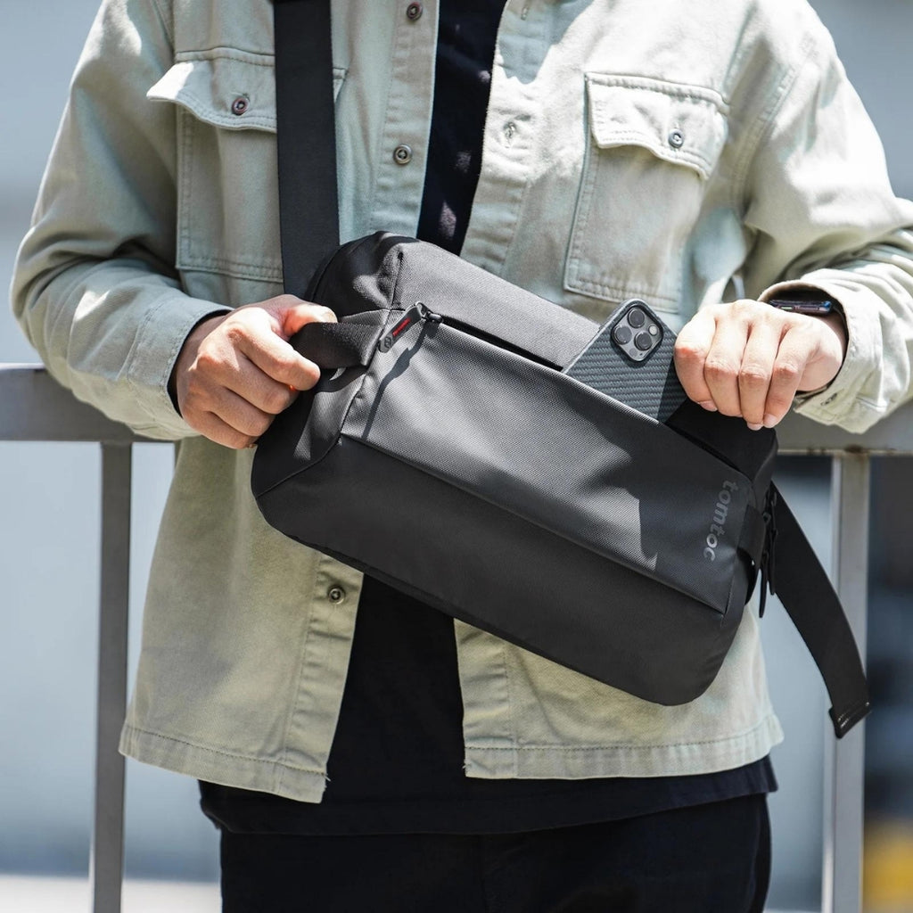 TOMTOC Explorer-T21 Sling Bag M - Black